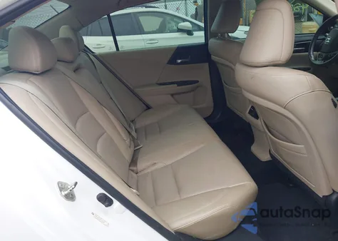 2013 Honda Accord Ex-L V-6 z USA, uszkodzony, nr VIN 1HGCR3F88DA003389